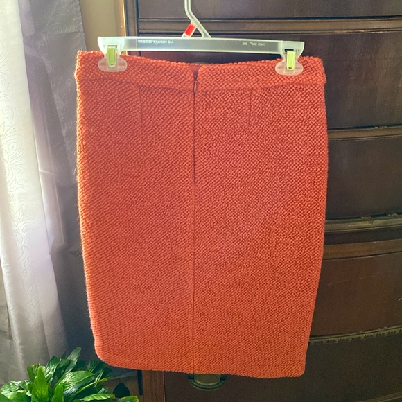 Armani Collezioni Pencil Skirt. Size -6/8 - Picture 7 of 11